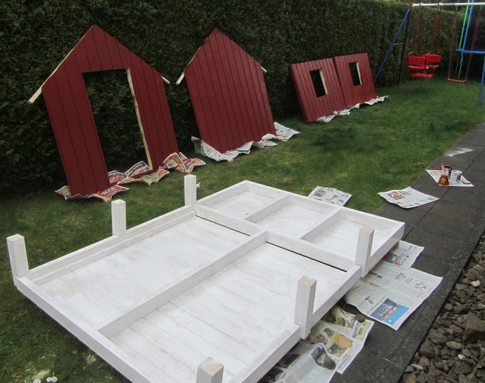 DIY-Projekt: Garten-Spielhaus für Kinder selber bauen - Die ersten Malerarbeiten