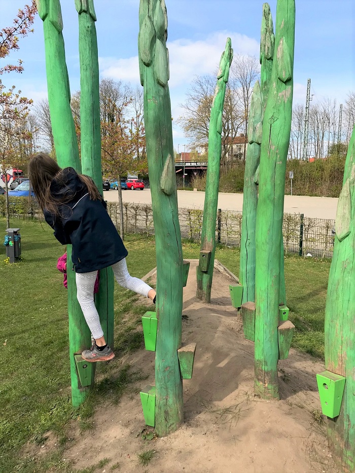 30am30 - 30 schöne Momente im April 2021 - Möhren-Spielplatz