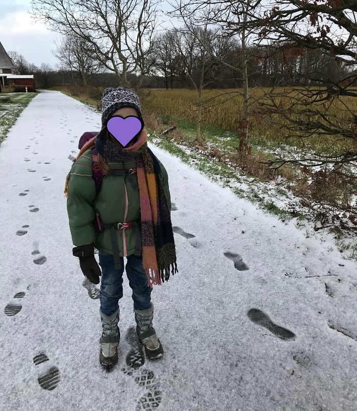 30am30 - 30 schöne Momente im Januar 2022 - ein paar Schneeflocke auf dem Heimweg von der Schule