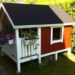 DIY-Projekt: Garten-Spielhaus für Kinder selber bauen